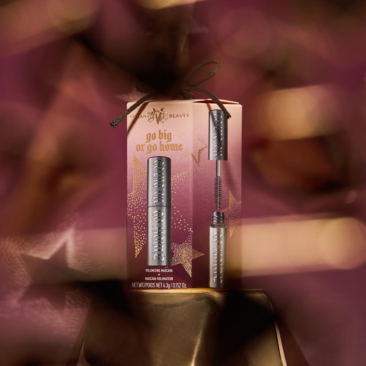GO HOME VOLUMIZING MASCARA ORNAMENT (MASCARA DE PESTA&Ntilde;AS MINI)